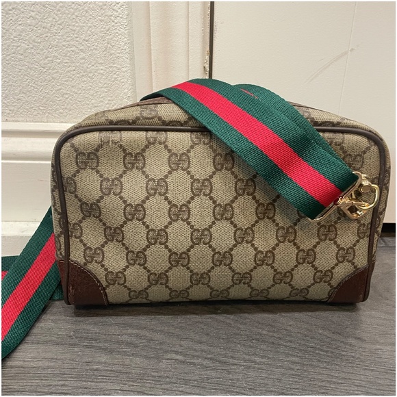 Gucci Handbags - Authentic Gucci Coated Canvas Crossbody shoulder Bag